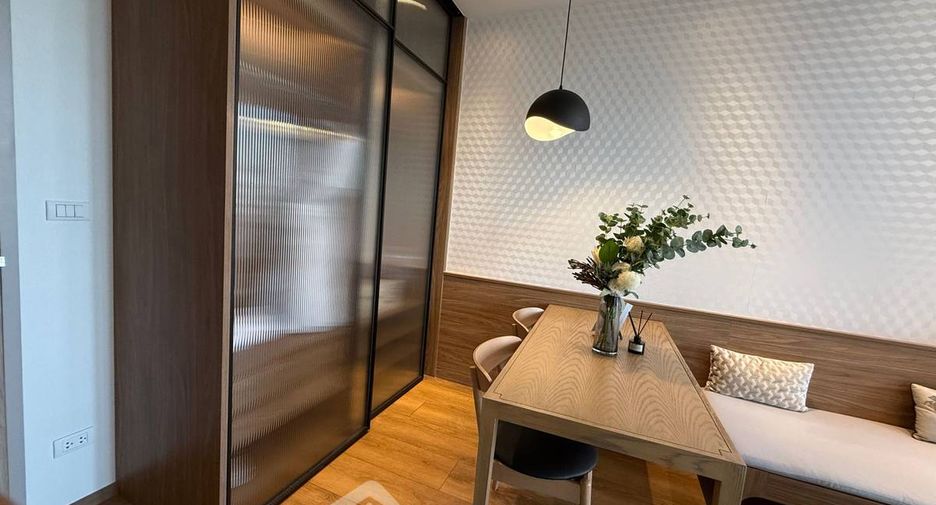 For rent 1 bed condo in Watthana, Bangkok