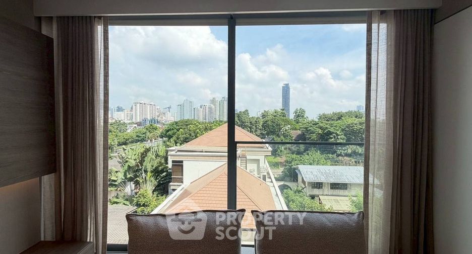 For rent 1 bed condo in Watthana, Bangkok