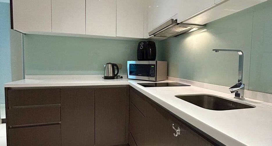 Condo en alquiler de 2 habitaciones en Bang Lamung, Chonburi