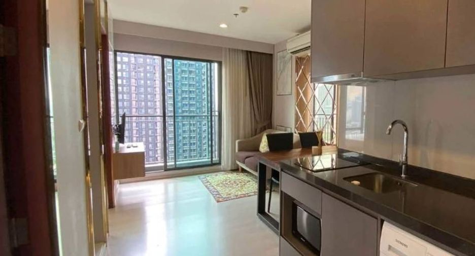 Wohnung zur Miete mit 1 Zimmer in Huai Khwang, Bangkok