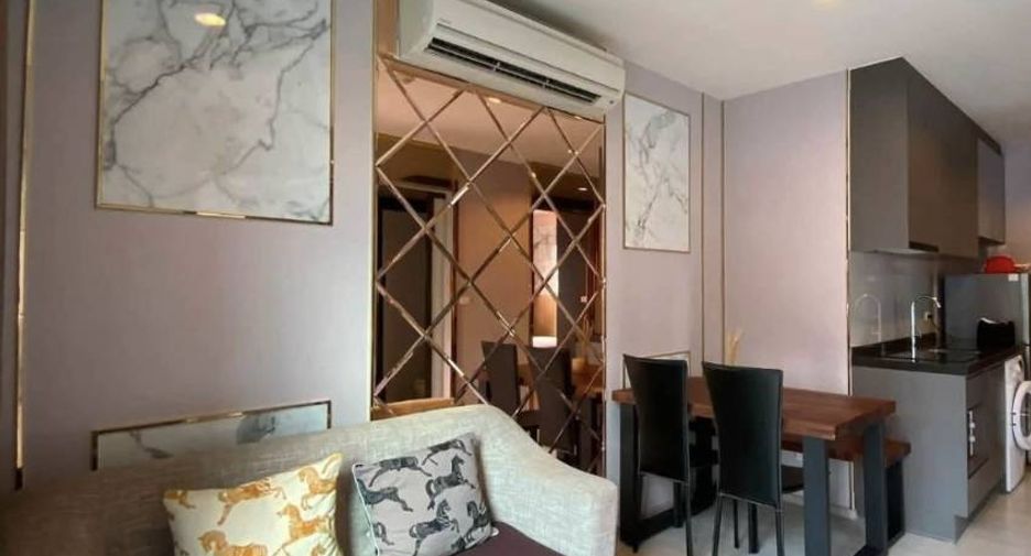 Wohnung zur Miete mit 1 Zimmer in Huai Khwang, Bangkok