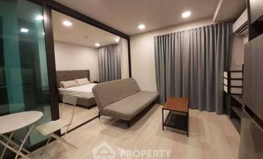 Condo en alquiler de 1 habitaciones en Khlong Toei, Bangkok