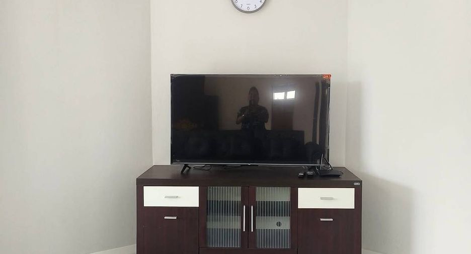 Haus zur Miete und zum Kauf mit 4 Zimmer in Bang Lamung, Chonburi
