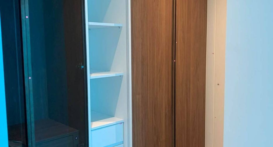 Condo en venta de 2 habitaciones en Sathon, Bangkok