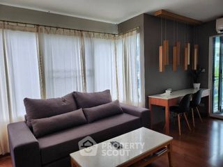 À vendre 2 chambres condo à Phra Khanong, Bangkok