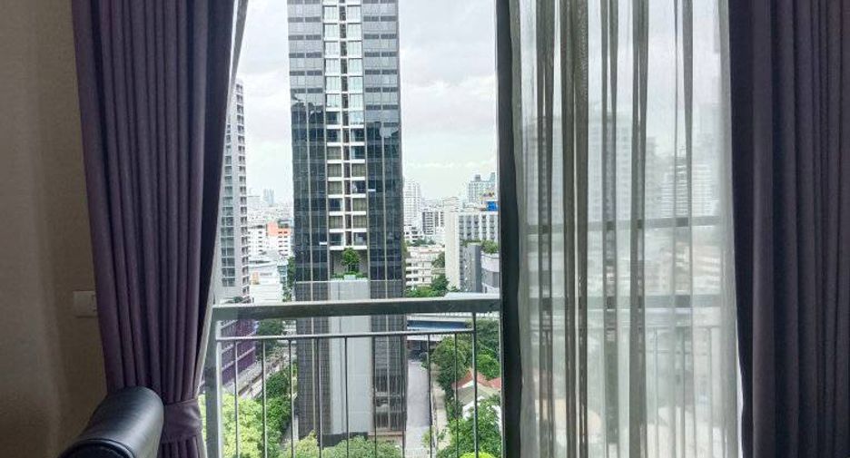À vendre 1 chambre condo à Khlong Toei, Bangkok