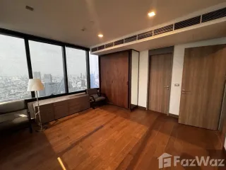 For rent 3 bedrooms condo in Bang Rak, Bangkok