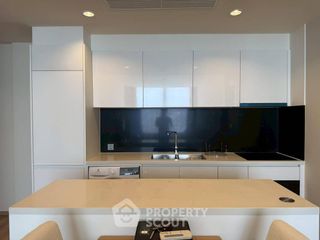 For rent and for sale 2 bedrooms condo in Watthana, Bangkok