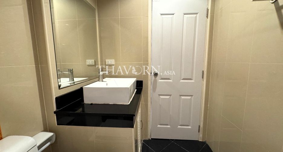 For sale studio condo in Bang Lamung, Chonburi