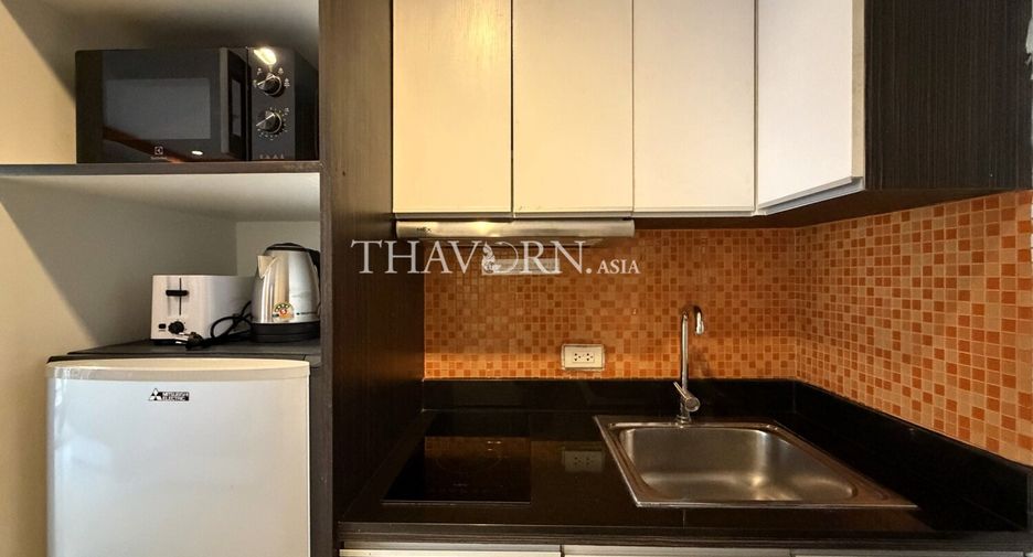 For sale studio condo in Bang Lamung, Chonburi