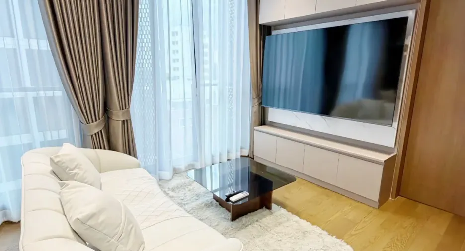 For rent 1 bed condo in Khlong Toei, Bangkok