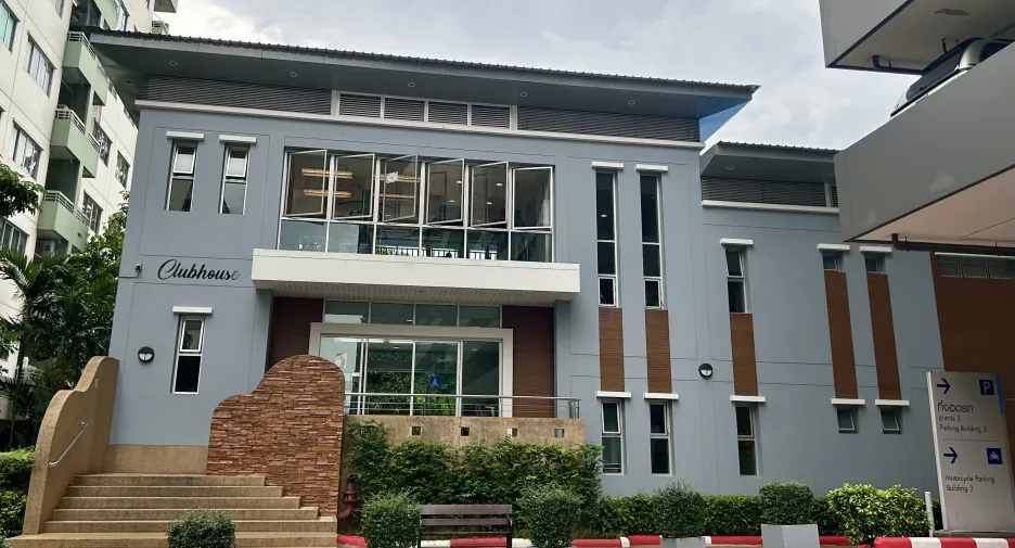 For sale studio condo in Suan Luang, Bangkok