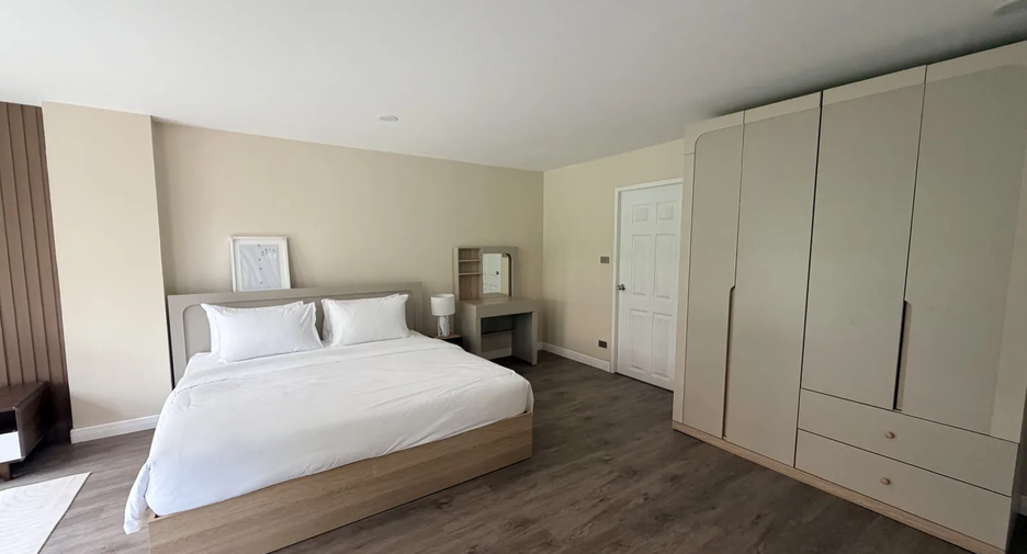 For sale 2 bedrooms condo in Mueang Phuket, Phuket