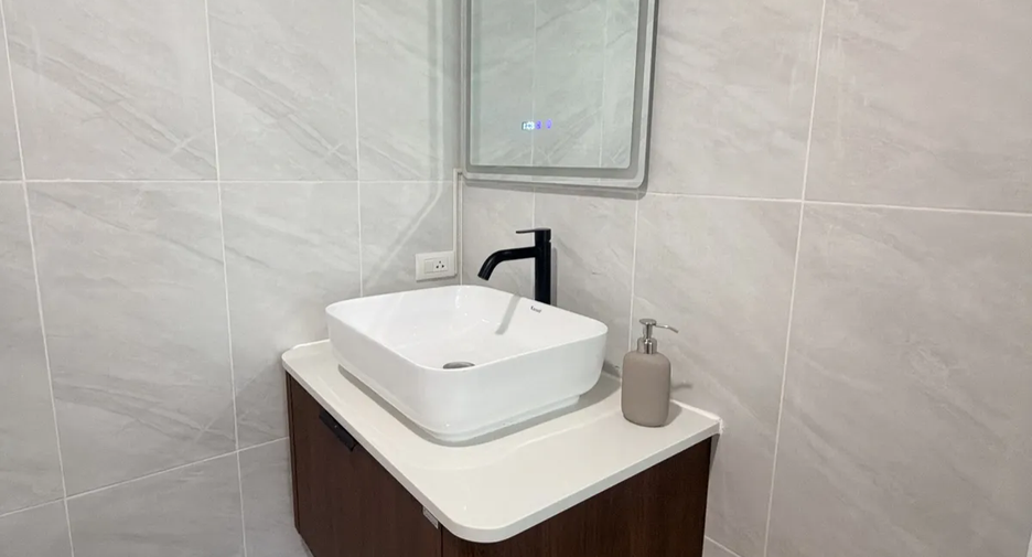For sale 2 bedrooms condo in Mueang Phuket, Phuket