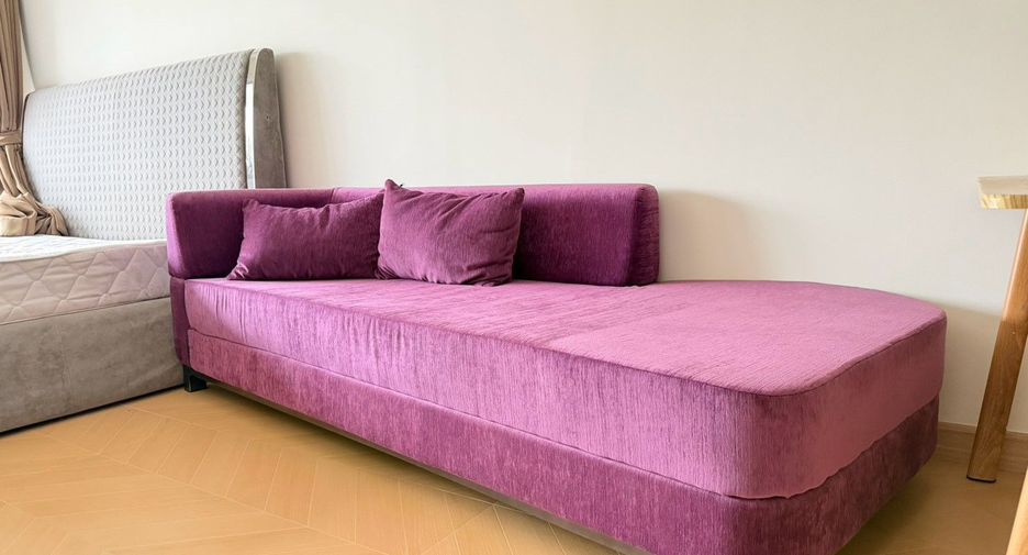 For rent studio condo in Pathum Wan, Bangkok