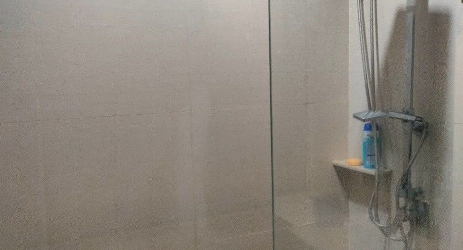 Wohnung zum Kauf mit Studio in Khlong San, Bangkok