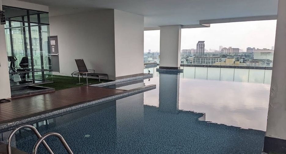 Wohnung zum Kauf mit Studio in Khlong San, Bangkok