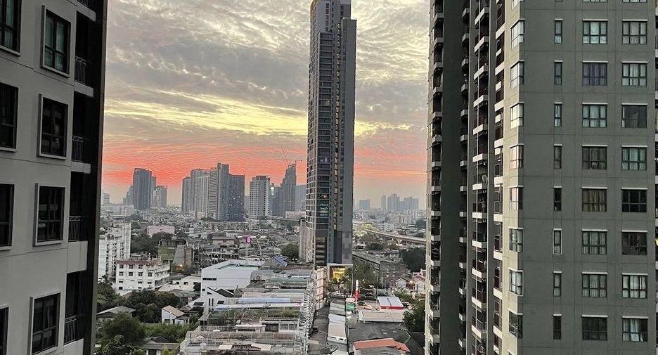 Wohnung zum Kauf mit Studio in Khlong San, Bangkok