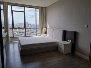 For rent 2 bedrooms condo in Bang Rak, Bangkok