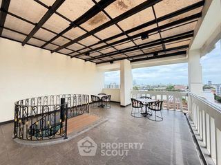 For sale 2 bedrooms condo in Mueang Samut Prakan, Samut Prakan