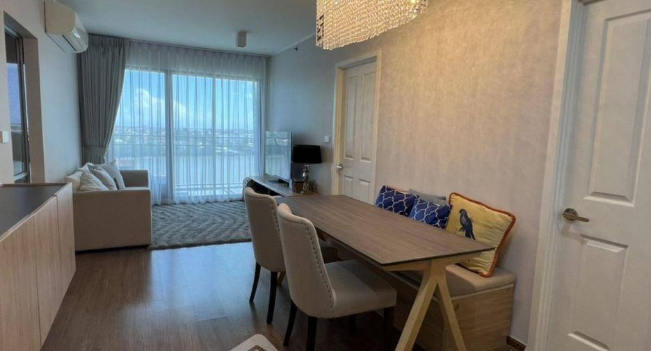 For rent 2 bedrooms condo in Yan Nawa, Bangkok