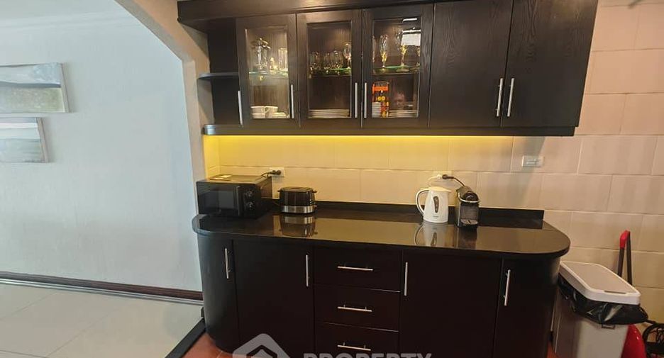For rent 2 bedrooms condo in Bang Lamung, Chonburi