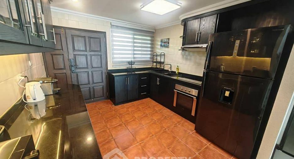 For rent 2 bedrooms condo in Bang Lamung, Chonburi