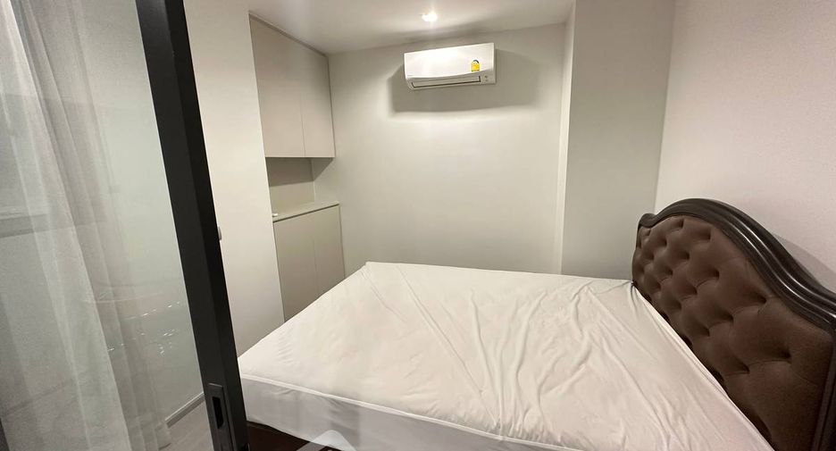 For rent 2 bedrooms condo in Chatuchak, Bangkok