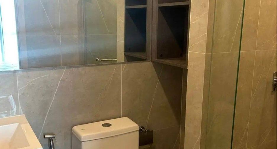 For rent 1 bed condo in Huai Khwang, Bangkok