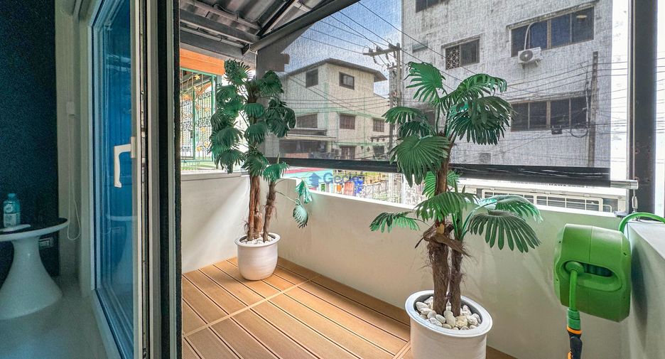 Haus zum Kauf mit 2 Zimmer in Bang Lamung, Chonburi