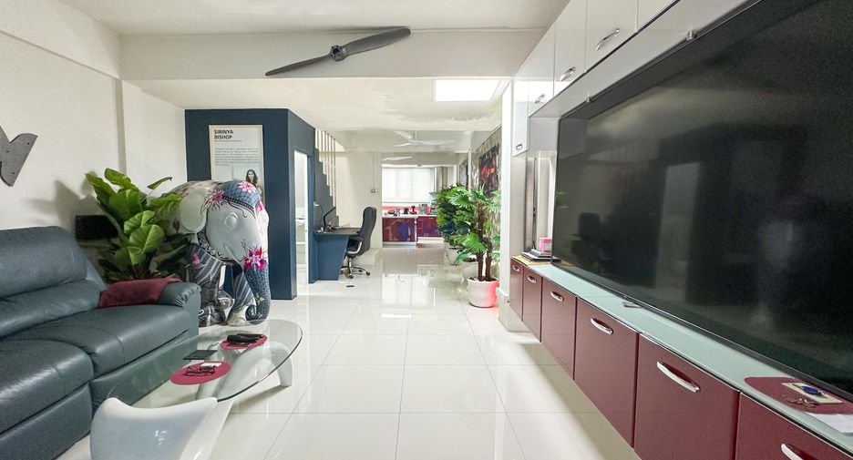 Haus zum Kauf mit 2 Zimmer in Bang Lamung, Chonburi