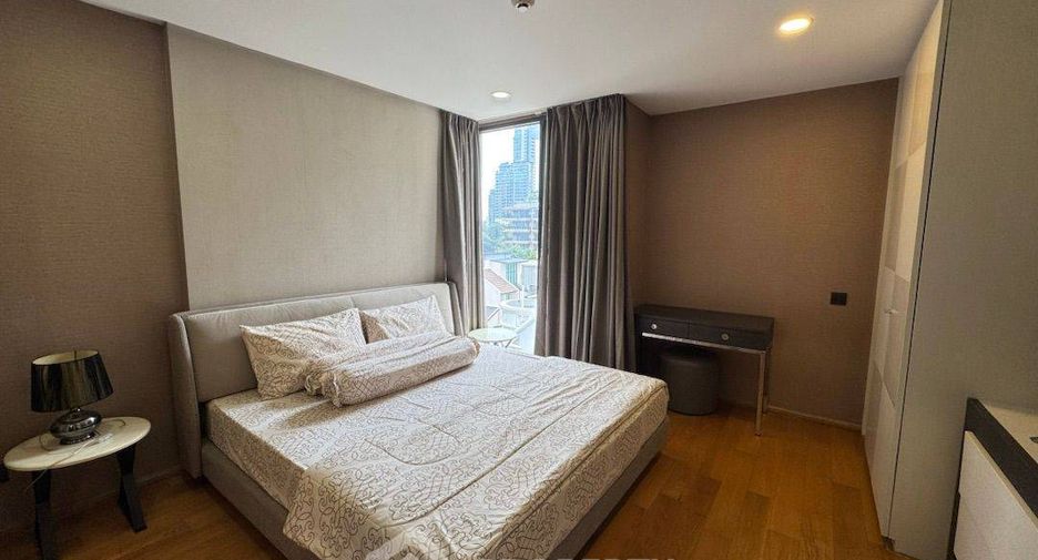 Condo en alquiler de 2 habitaciones en Pathum Wan, Bangkok