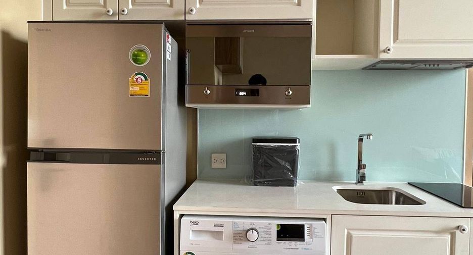 Wohnung zur Miete mit 1 Zimmer in Watthana, Bangkok