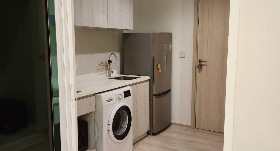 Wohnung zur Miete mit 1 Zimmer in Pathum Wan, Bangkok