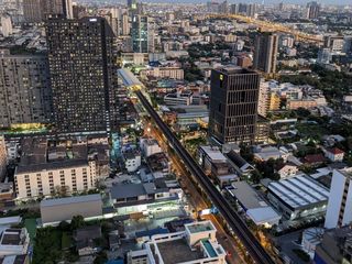 Wohnung zur Miete mit 1 Zimmer in Phra Khanong, Bangkok