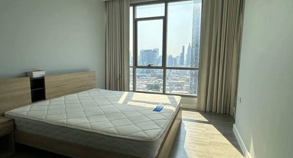 Wohnung zur Miete mit 1 Zimmer in Bang Rak, Bangkok