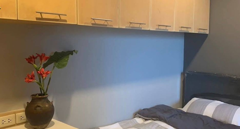 For rent 2 bedrooms condo in Ratchathewi, Bangkok