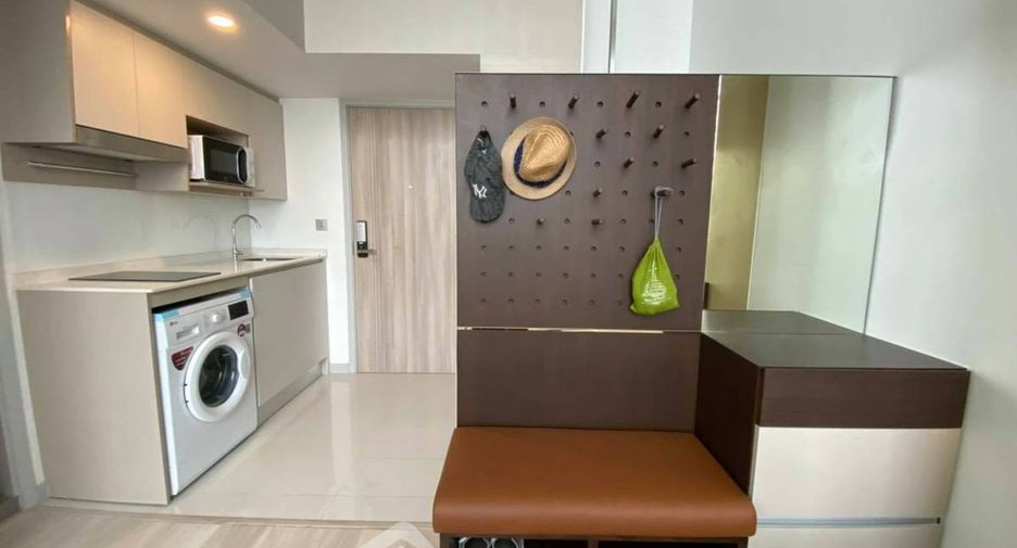 For rent 1 bed condo in Sathon, Bangkok