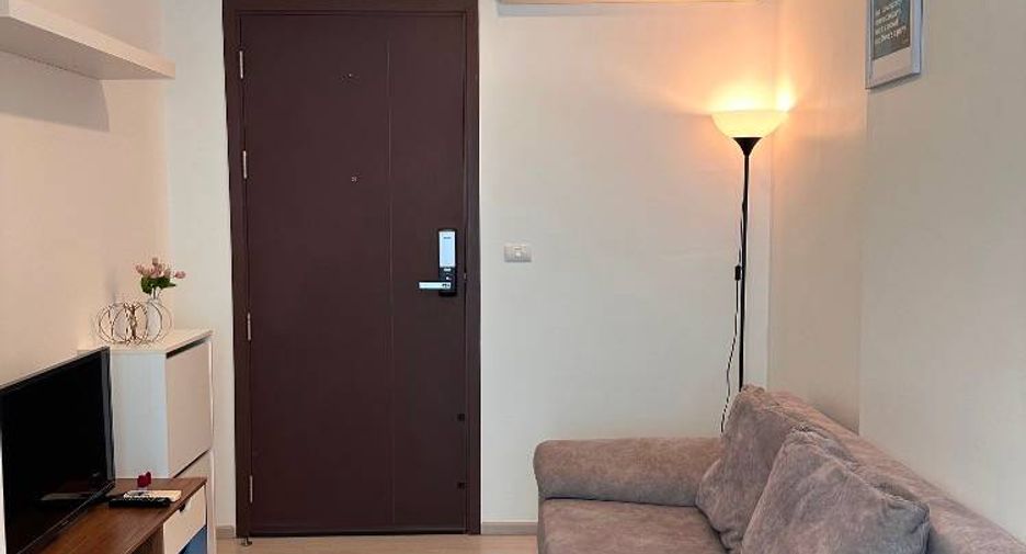 Wohnung zur Miete mit 1 Zimmer in Huai Khwang, Bangkok