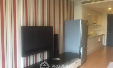 For rent 1 bed condo in Pathum Wan, Bangkok