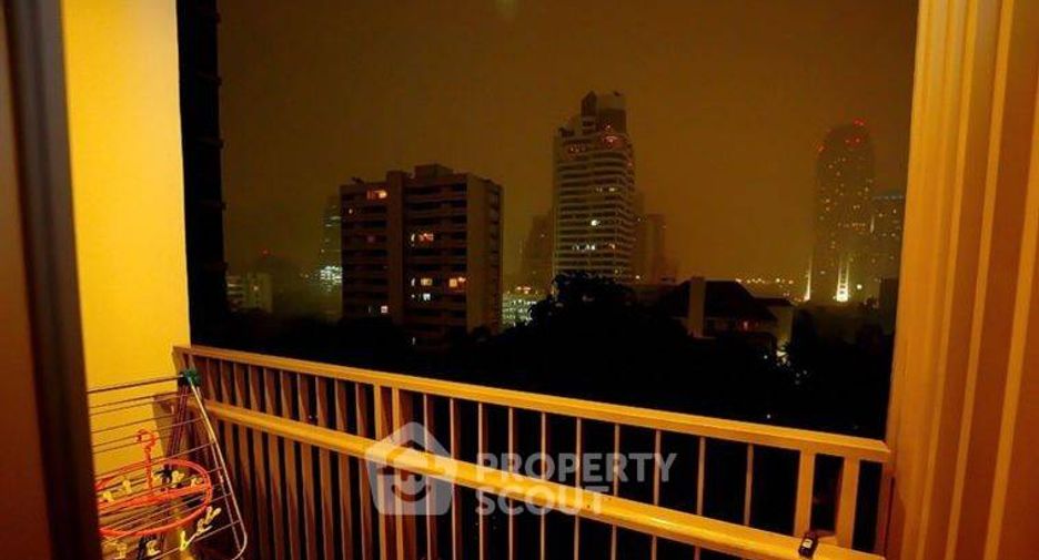 For rent 1 Beds condo in Watthana, Bangkok