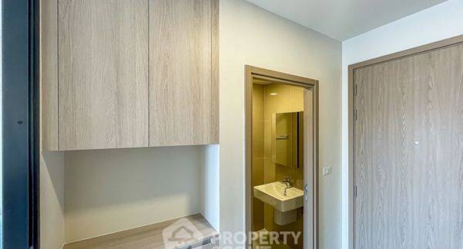 For rent 1 bed condo in Khlong San, Bangkok
