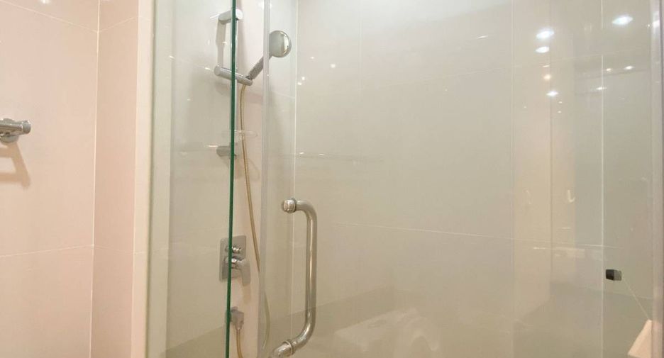 For rent 2 ベッドルーム condo in Pathum Wan, Bangkok