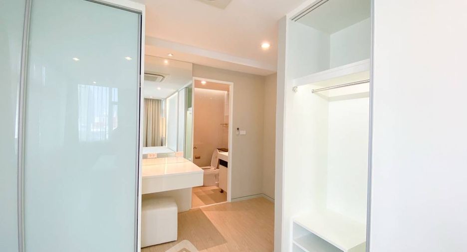 For rent 2 ベッドルーム condo in Pathum Wan, Bangkok