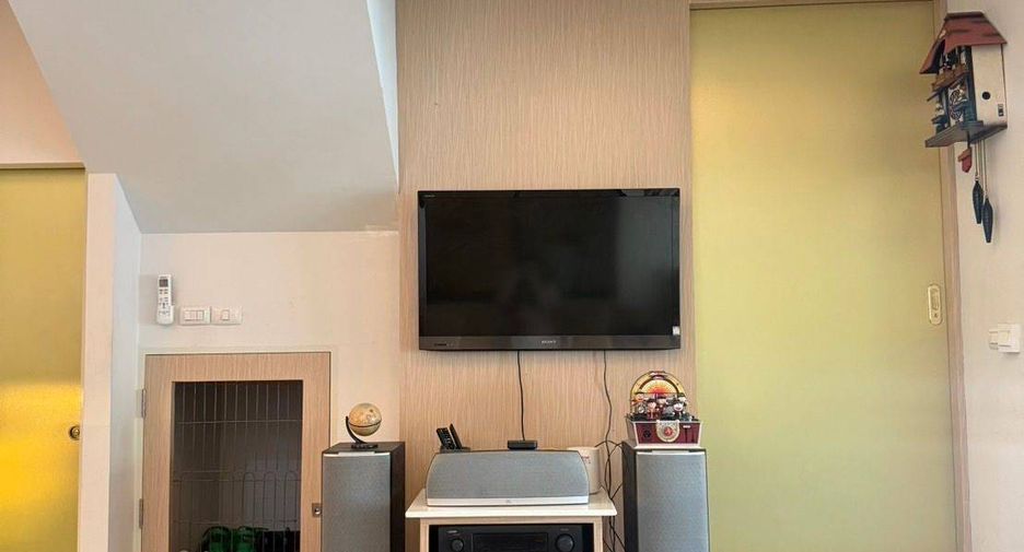 For rent 3 bedrooms house in Bang Khen, Bangkok