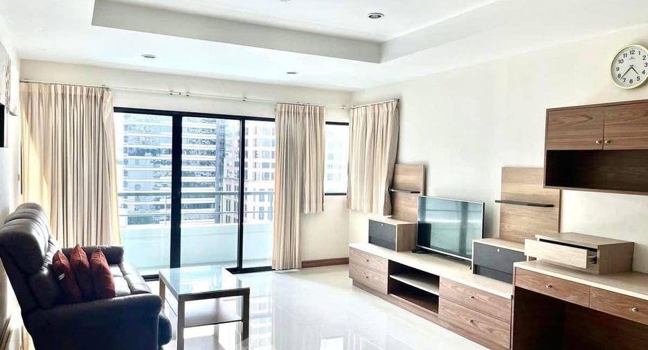 For rent 2 bedrooms condo in Sathon, Bangkok