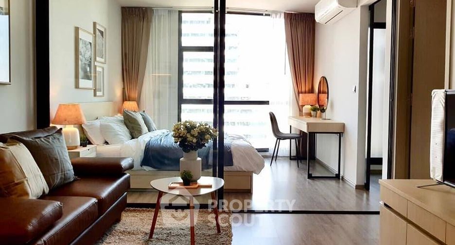 For rent 1 bed condo in Watthana, Bangkok