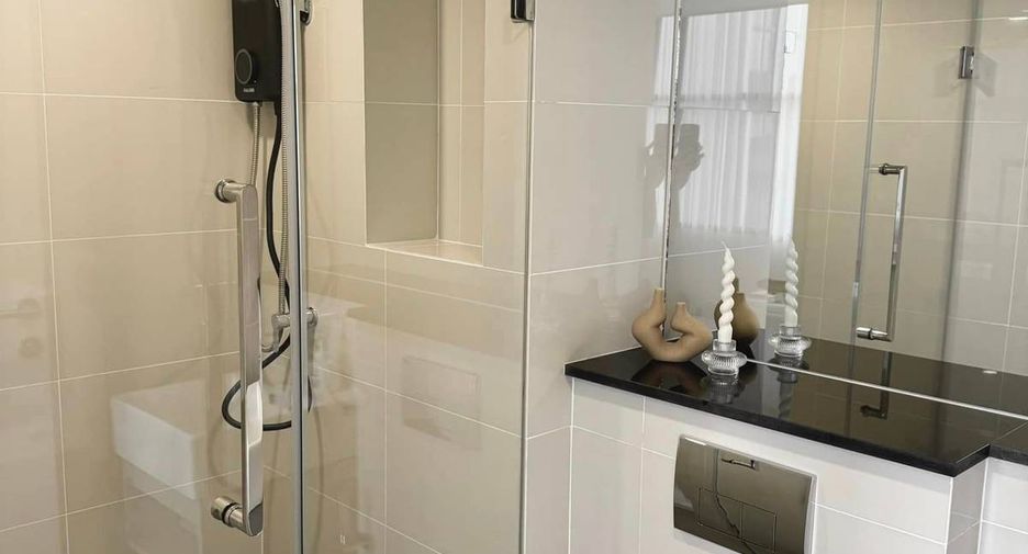 For rent 1 bed condo in Sathon, Bangkok