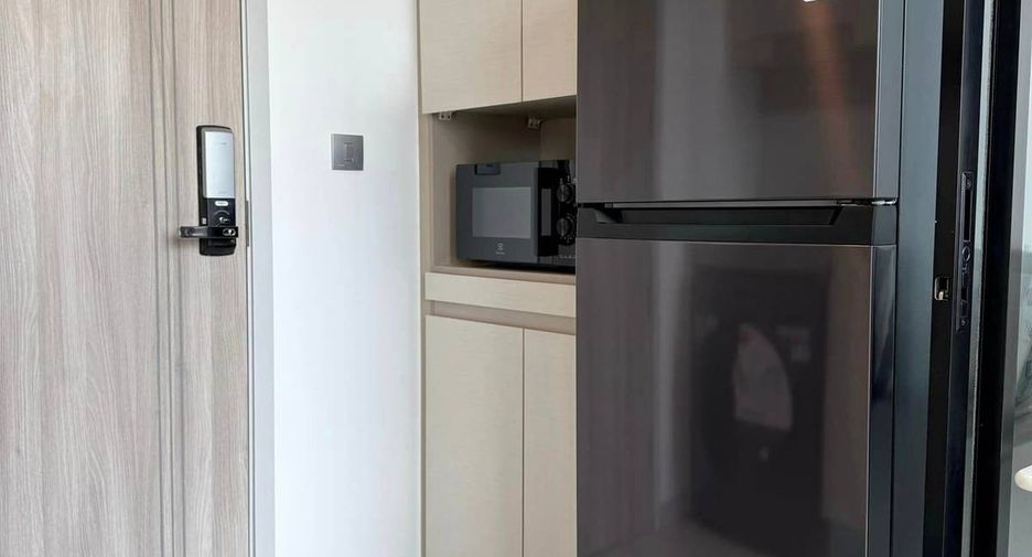 For rent 1 bed condo in Sathon, Bangkok