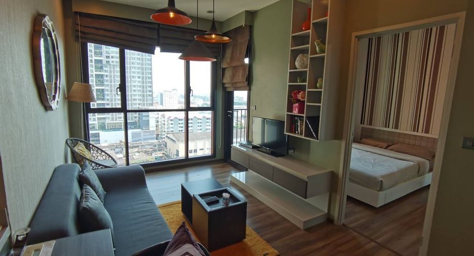 For rent 1 bed condo in Khlong Toei, Bangkok